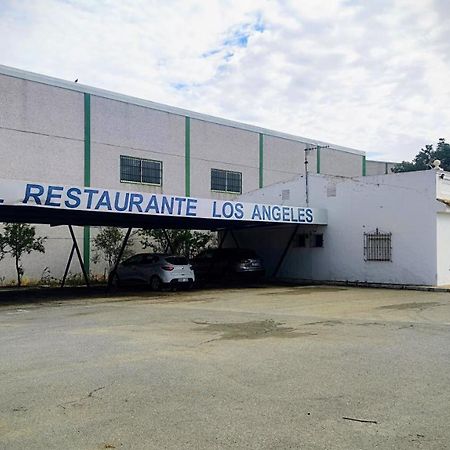 Pension Los Angeles La Puebla de Cazalla Exterior foto